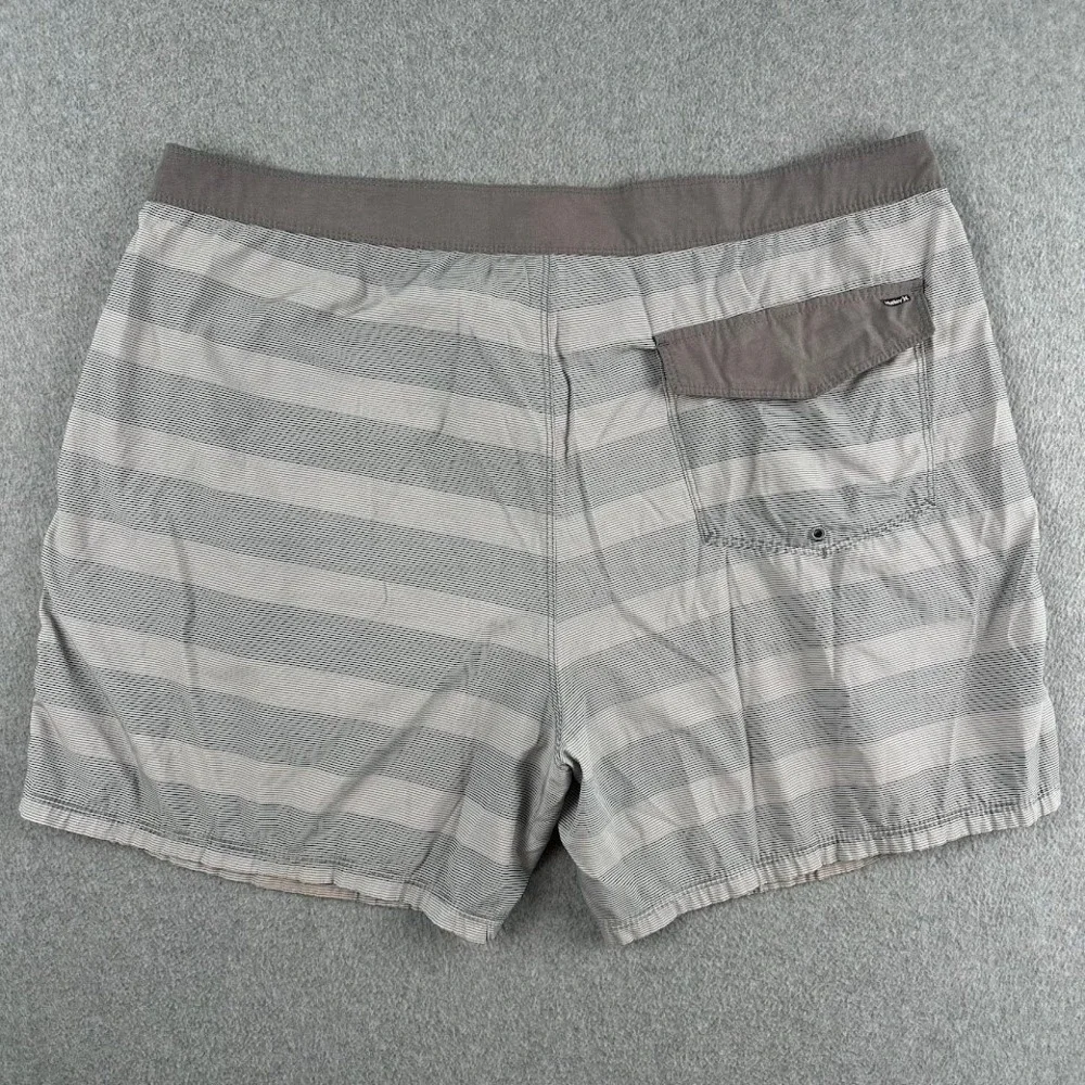 Hurley Mens Gray Striped Board Shorts Swim Trunks Size 38 Lace‎ Up Surf Skate